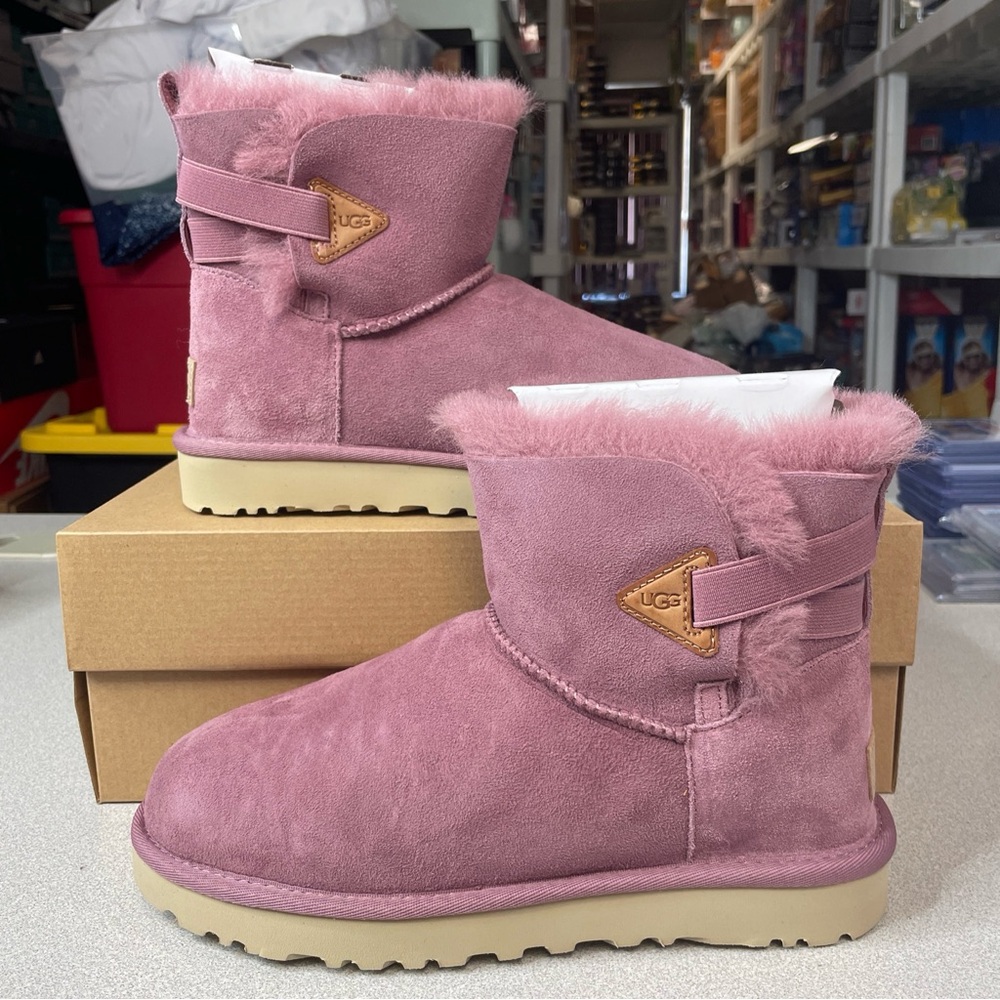UGG Womens Urchin Flex Bailey Mini Suede Shearling Boots Size 7-8
